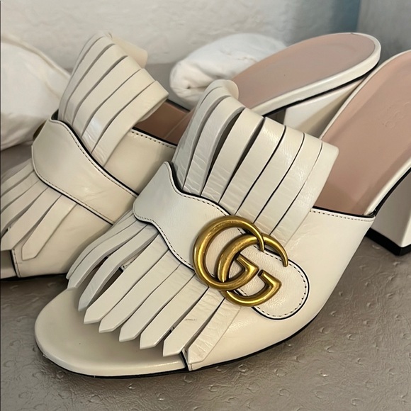 Gucci leather slides with gold double GG hardware .size 39 - Picture 14 of 15